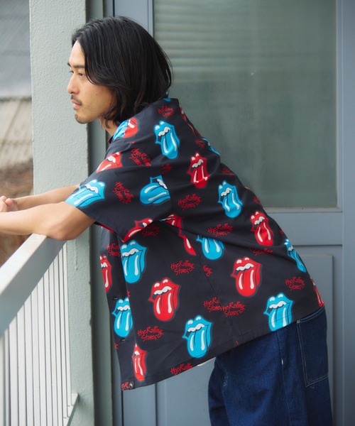 JACKROSE(ジャックローズ)の「B-TRS-総柄・リップス&タン SSシャツ(シャツ/ブラウス・メンズ・ホワイト/ブラック・L/M)」の1枚目の写真
