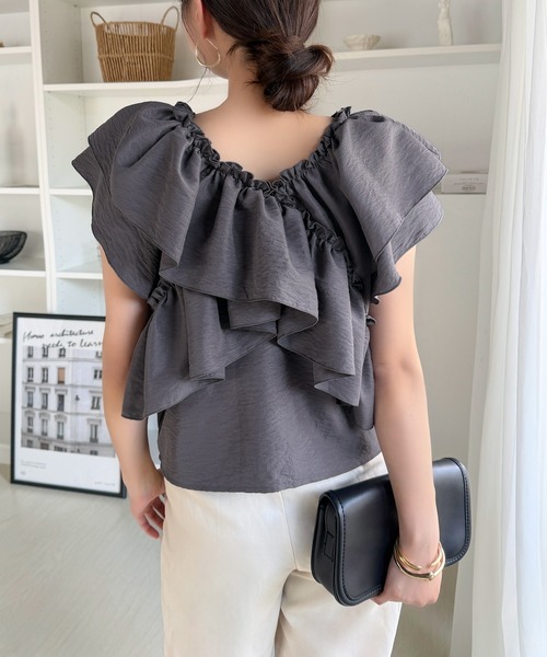 mily bilet(ミウィビレット)の「【mily bilet】ひらり、上品。甘さふわっと香る♪華奢見え、前後2wayノースリーブカシュクールブラウス(シャツ/ブラウス・レディース・アイボリー/チャコール/サックスブルー・SMALL/MEDIUM/LARGE/X-LARGE)」の20枚目の写真