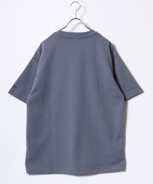 BALL(ボール)の「2026SS BALL/ボール 接触冷感 イージーケア ワンポイントロゴ刺繍 ポケット付半袖Tシャツ レディース メンズ(Tシャツ/カットソー・メンズ・グレイッシュベージュ/ブラック/ネイビー/チャコール/グリーン/ホワイト/サックスブルー・M/LL/L)」の19枚目の写真
