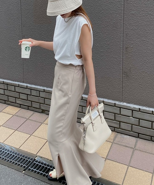 nananamoe(ナナナモエ)の「new inside bratop layered tank / インサイドブラトップレイヤードタンク(Tシャツ/カットソー・レディース・ホワイト/ピンク/サンドベージュ/杢グレー/ブルー/ブラック・FREE)」の1枚目の写真