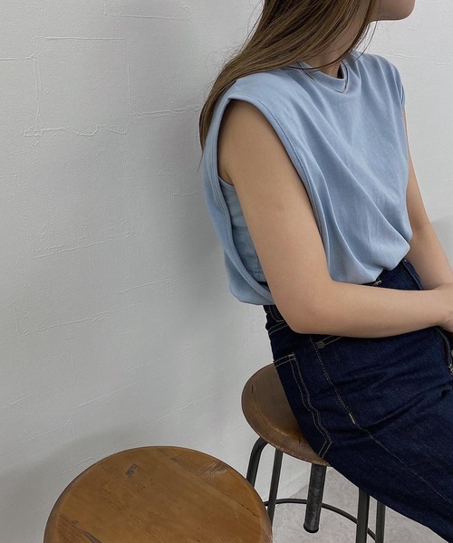 nananamoe(ナナナモエ)の「new inside bratop layered tank / インサイドブラトップレイヤードタンク(Tシャツ/カットソー・レディース・ホワイト/ピンク/サンドベージュ/杢グレー/ブルー/ブラック・FREE)」の5枚目の写真