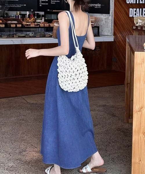 Miniministore(ミニミニストア)の「デニム風 ロングワンピース ノースリーブ(ワンピース・レディース・インディゴブルー・M/XL/L)」の4枚目の写真
