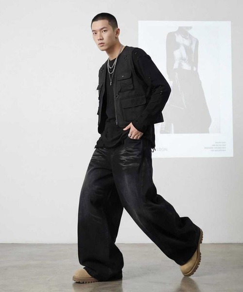 SBG(エスビー)の「SBG ウォッシュ加工 カーブデニムパンツ(デニムパンツ・メンズ・ブルー/ブラック・SMALL/LARGE/MEDIUM)」の3枚目の写真