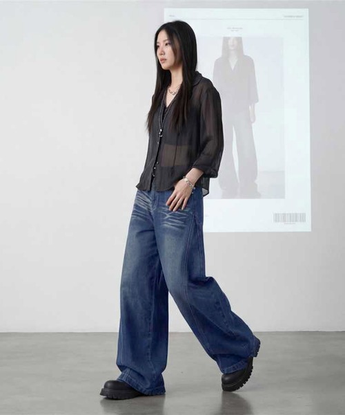 SBG(エスビー)の「SBG ウォッシュ加工 カーブデニムパンツ(デニムパンツ・メンズ・ブルー/ブラック・SMALL/LARGE/MEDIUM)」の13枚目の写真