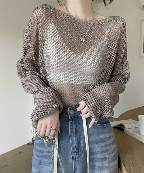 gossip！ロサンゼルス（ゴシップロサンゼルス）の「Y2Kパールチェーン付き バックオープン メッシュニット プルオーバー（Tシャツ/カットソー・レディース・オフホワイト・M）」の12枚目の写真