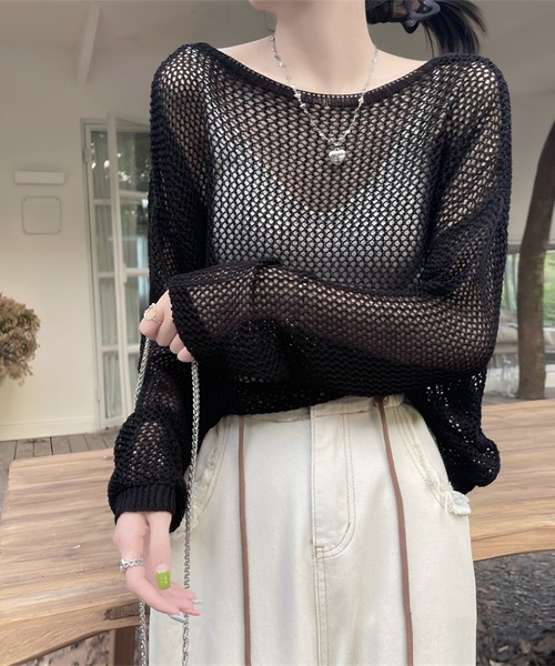 gossip！ロサンゼルス（ゴシップロサンゼルス）の「Y2Kパールチェーン付き バックオープン メッシュニット プルオーバー（Tシャツ/カットソー・レディース・オフホワイト・M）」の11枚目の写真
