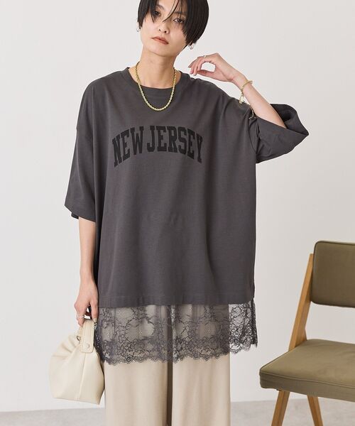 AMERICAN HOLIC(アメリカンホリック)の「カレッジロゴレースドッキングTシャツ(Tシャツ/カットソー・レディース・チャコールグレー/オフホワイト/ブラック・FREE)」の16枚目の写真