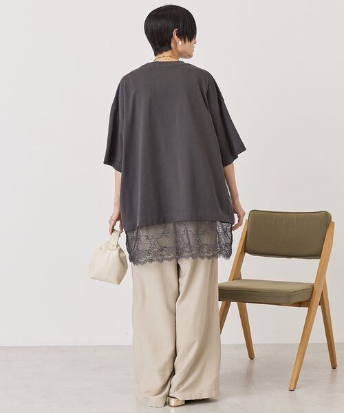 AMERICAN HOLIC(アメリカンホリック)の「カレッジロゴレースドッキングTシャツ(Tシャツ/カットソー・レディース・チャコールグレー/オフホワイト/ブラック・FREE)」の22枚目の写真