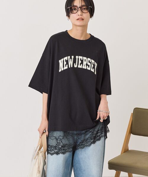 AMERICAN HOLIC(アメリカンホリック)の「カレッジロゴレースドッキングTシャツ(Tシャツ/カットソー・レディース・チャコールグレー/オフホワイト/ブラック・FREE)」の14枚目の写真