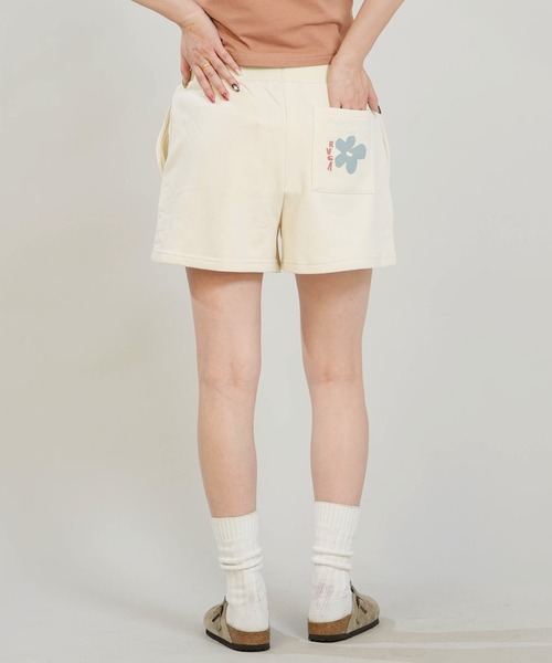 RVCA(ルーカ)の「RVCA/ルーカ レディース ショーツ スウェットショーツ 花柄 BG04C224(その他パンツ・レディース・グレー/ホワイト/ブラック・S/M)」の5枚目の写真