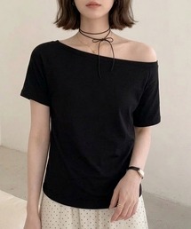 ポンチ素材2WAYオフショルダートップス