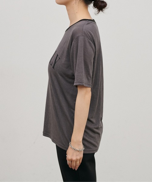 LARUTA（ラルータ）の「【LARUTA】リンガーロゴTee（Tシャツ/カットソー・レディース・ブラウン/ライトベージュ/チャコールグレー・FREE）」の21枚目の写真