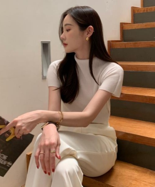 semplice(センプリチェ)の「Tシャツ【韓国ファッション】(Tシャツ/カットソー・レディース・ブラウン/ブラック/ホワイト・F)」の7枚目の写真
