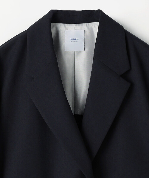 COMME CA Wardrobe(コムサワードローブ)の「〔 +サイズ 〕 【セットアップ対応】パウダープレーンストレッチ ショートダブルジャケット(セットアップ・レディース・ネイビー/ブラウン・13号/15号)」の12枚目の写真