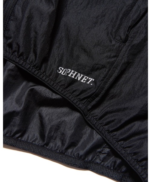 SOPHNET.(ソフネット)の「RIPSTOP PACKABLE HOODED BLOUSON(ブルゾン・メンズ・ネイビー/ブラック/ピンク/オレンジ・2/3/1/4/5)」の18枚目の写真