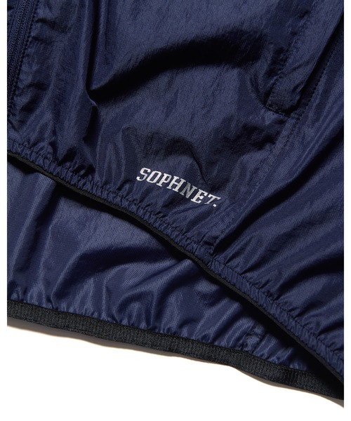 SOPHNET.(ソフネット)の「RIPSTOP PACKABLE HOODED BLOUSON(ブルゾン・メンズ・ネイビー/ブラック/ピンク/オレンジ・2/3/1/4/5)」の12枚目の写真