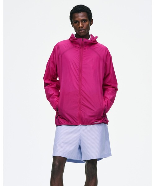 SOPHNET.(ソフネット)の「RIPSTOP PACKABLE HOODED BLOUSON(ブルゾン・メンズ・ネイビー/ブラック/ピンク/オレンジ・2/3/1/4/5)」の5枚目の写真