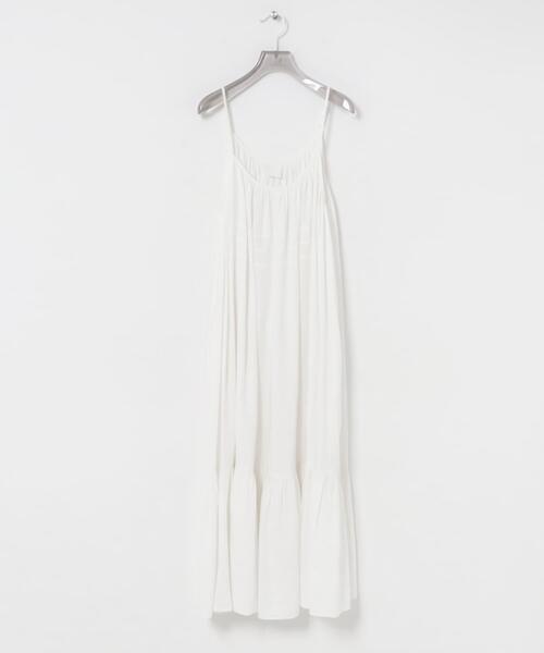 URBAN RESEARCH(アーバンリサーチ)の「Picchi Nia MILK WHITE(ワンピース・レディース・ホワイト・TALL/FREE)」の2枚目の写真