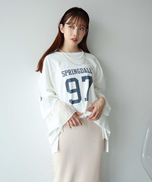 earth music&ecology(アースミュージックアンドエコロジー)の「ナンバリングビッグTシャツ(Tシャツ/カットソー・レディース・アイボリー/ダークグレー/ブラウン・FREE)」の5枚目の写真