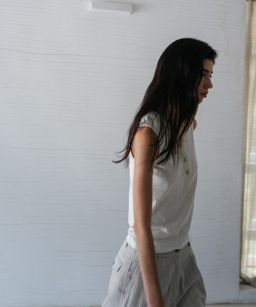 BLANKROOM HER(ブランクルームウーマン)の「ヘンリーブロックトップ_OAT VANILLA(Tシャツ/カットソー・レディース・その他・ONE)」の5枚目の写真