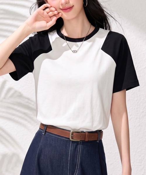 LUCPY(ラクピー)の「配色ラグラン半袖トップス(その他トップス・レディース・ブルー・LARGE/MEDIUM/SMALL/X-LARGE)」の1枚目の写真