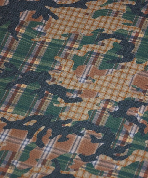 amok(アモク)の「CHECK CAMO HENRY TEE(Tシャツ/カットソー・メンズ・カーキ/ブルー・M/L/S)」の7枚目の写真