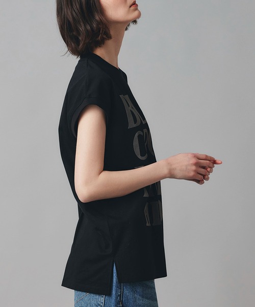 AT THE TRNK(アットザトランク)の「英字ロゴプリント ノースリ Tシャツ AT THE TRNK(Tシャツ/カットソー・レディース・ブラック/チャコール/ホワイト・フリー)」の8枚目の写真