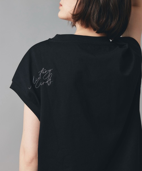 AT THE TRNK(アットザトランク)の「英字ロゴプリント ノースリ Tシャツ AT THE TRNK(Tシャツ/カットソー・レディース・ブラック/チャコール/ホワイト・フリー)」の16枚目の写真