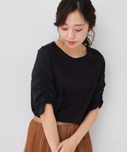 COUP DE CHANCE（クードシャンス）の「【手洗い可／日本製】袖ギャザーカットソー（Tシャツ/カットソー・レディース・オフホワイト/ボルドー/ベージュ系4/ブラック・34/38）」の9枚目の写真