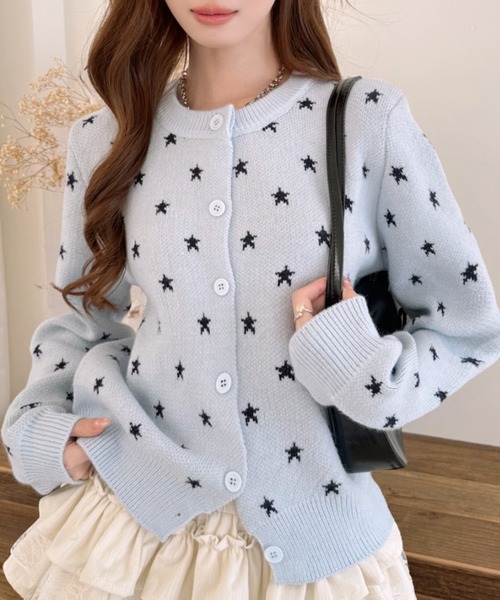 Ada.（エイダ）の「星柄 フロントボタン ニット カーディガン（カーディガン/ボレロ・レディース・ブルー/グレー/ブラック・FREE）」の4枚目の写真