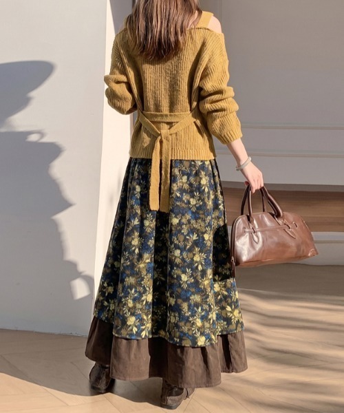 Diosfront(ディオスフロント)の「レイヤード風小花柄ロングスカート(スカート・レディース・モカ/グリーン/ブルー/イエロー・FREE)」の12枚目の写真