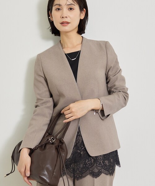 INDIVI（インディヴィ）の「【洗える／通勤／スーツ】メランジストレッチ ノーカラージャケット（ノーカラージャケット・レディース・チャコールグレー/ネイビー/ブラウン系その他・40/38/36/15 /13/12/05）」の2枚目の写真