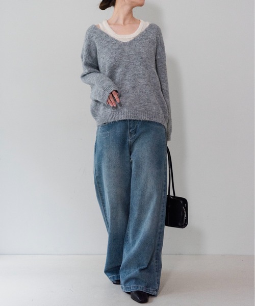 on:nue（オンニュ）の「【on:nue】[2点セット] Vネックレイヤード起毛ニット /26-27 AW COLLECTION（ニット/セーター・レディース・ベージュ/アイボリー/グレー・FREE）」の4枚目の写真