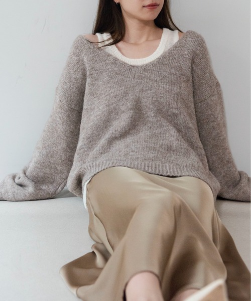on:nue（オンニュ）の「【on:nue】[2点セット] Vネックレイヤード起毛ニット /26-27 AW COLLECTION（ニット/セーター・レディース・ベージュ/アイボリー/グレー・FREE）」の12枚目の写真