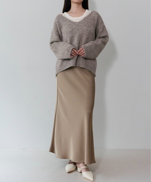 on:nue（オンニュ）の「【on:nue】[2点セット] Vネックレイヤード起毛ニット /26-27 AW COLLECTION（ニット/セーター・レディース・ベージュ/アイボリー/グレー・FREE）」の15枚目の写真