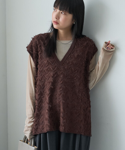 FREAK'S STORE(フリークスストア)の「フリンジニットベスト/フリンジジャガードベスト(ベスト・レディース・ブラック/ブラウン・フリ-)」の1枚目の写真