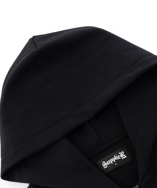SUPPLIER(サプライヤー)の「SUPPLIER-Multiple Cross Leather Patch Zip Hoodie(パーカー・メンズ・ブラック・FREE)」の4枚目の写真