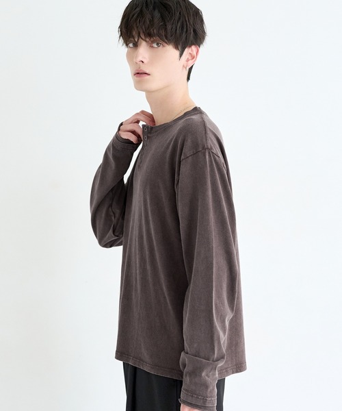 ASTRONOMY(アストロノミー)の「ヘンリーネックロングスリーブTシャツ カットソー ヴィンテージ加工/無地(Tシャツ/カットソー・メンズ・ブラウン/ブラック/ホワイト/チャコール・L/M)」の21枚目の写真
