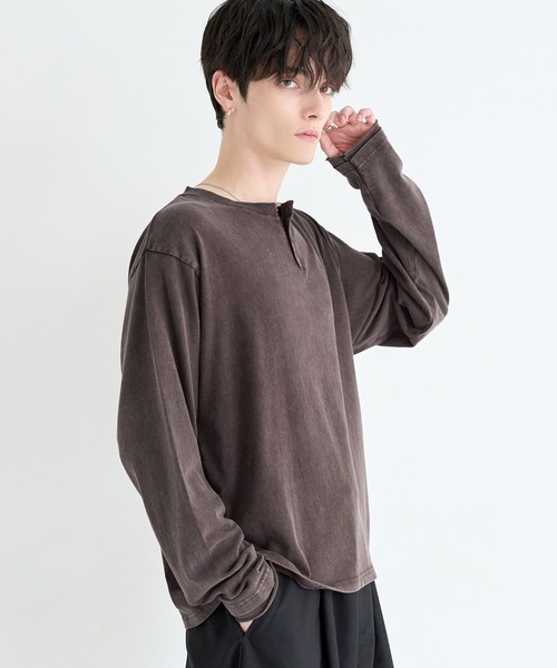 ASTRONOMY(アストロノミー)の「ヘンリーネックロングスリーブTシャツ カットソー ヴィンテージ加工/無地(Tシャツ/カットソー・メンズ・ブラウン/ブラック/ホワイト/チャコール・L/M)」の22枚目の写真