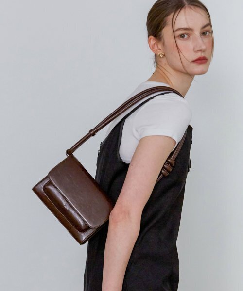 4OUR B（サビ）の「Bona Rope Bag (5colors)（ショルダーバッグ・レディース・チョコ/ブラック/アイボリー系/レッド/ホワイト・FREE）」の9枚目の写真