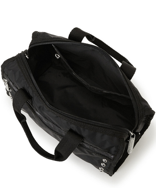 LeSportsac(レスポートサック)の「STUDS MINI DUFFEL CRSSBDY ブラックスタッズ(ショルダーバッグ・レディース・ブラック・FREE)」の9枚目の写真