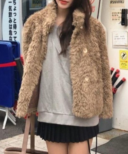 FLINEA(フリネア)の「スタンドカラーフェイクムートンアウター(ムートンコート・レディース・モカ/ベージュ・FREE)」の17枚目の写真