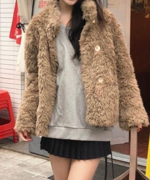FLINEA(フリネア)の「スタンドカラーフェイクムートンアウター(ムートンコート・レディース・モカ/ベージュ・FREE)」の19枚目の写真
