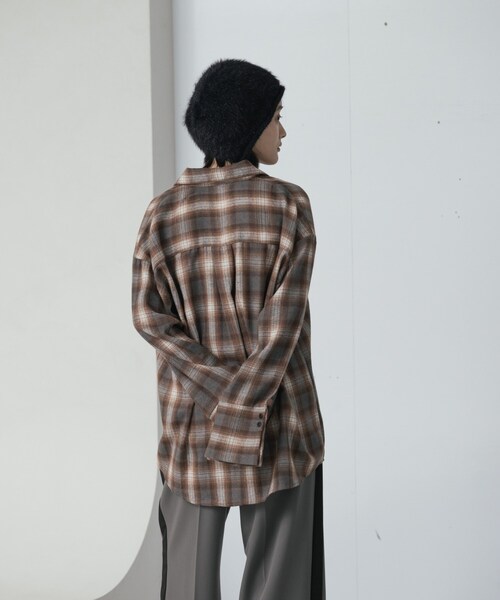 GALLEST(ギャレスト)の「チェックネルシャツ【LIVE紹介/上枝みどりさん着用】(シャツ/ブラウス・レディース・ダークブラウン系1/ブラック系1・38)」の7枚目の写真