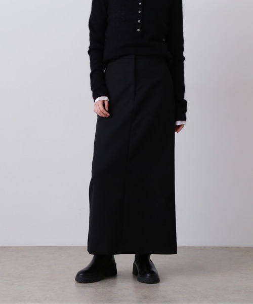 YLEVE(イレーヴ)の「YLEVE / WOOL MOHAIR GABA x VISCOSE COTTON SATIN SKIRT(スカート・レディース・ブラック/ネイビー・0/1/2)」の3枚目の写真