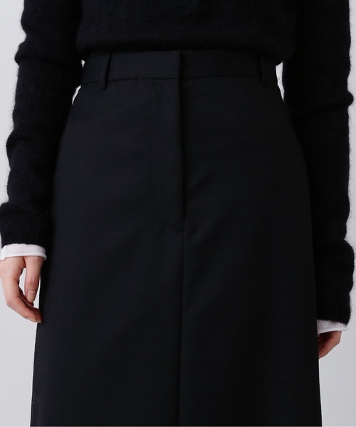 YLEVE(イレーヴ)の「YLEVE / WOOL MOHAIR GABA x VISCOSE COTTON SATIN SKIRT(スカート・レディース・ブラック/ネイビー・0/1/2)」の6枚目の写真