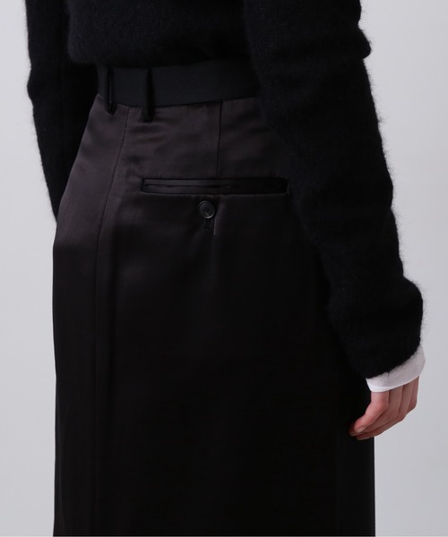 YLEVE(イレーヴ)の「YLEVE / WOOL MOHAIR GABA x VISCOSE COTTON SATIN SKIRT(スカート・レディース・ブラック/ネイビー・0/1/2)」の9枚目の写真