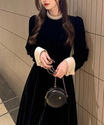 Diosfront（ディオスフロント）の「襟パールデザインベロアワンピース（ワンピース）」