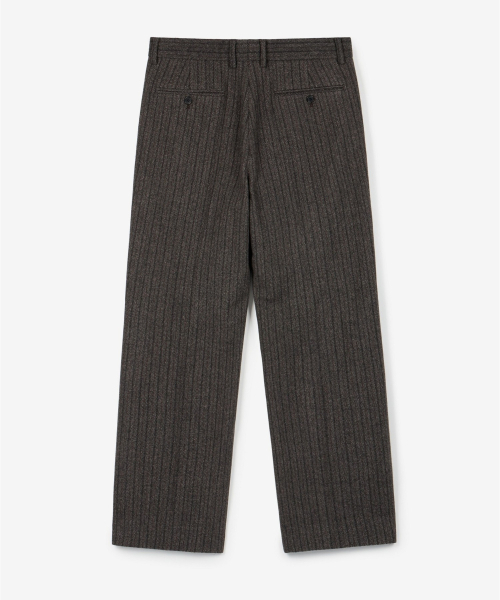 TNGT(ティーエヌジーティー)の「Wide Fit Wool Herringbone Pants (Grey) TNPA6F104G2(スラックス・メンズ・その他・90/82/78/86)」の3枚目の写真
