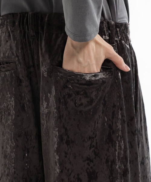 HARE(ハレ)の「DABOルーズベロアワイドパンツ(HARE)(その他パンツ・メンズ・グレー/ブラック/レッド・SMALL/MEDIUM)」の10枚目の写真